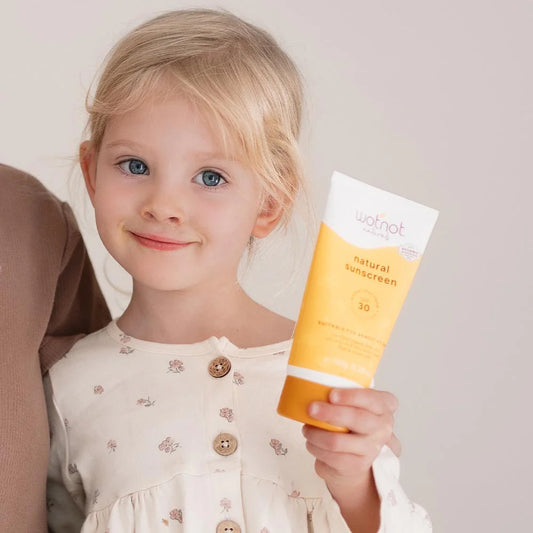 30+ SPF NATURAL FAMILY SUNSCREEN